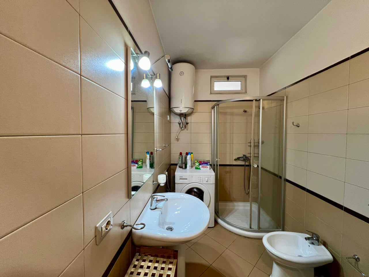 For rent, 2+1 apartment on Rr. Siri Kodra – Tirana 7