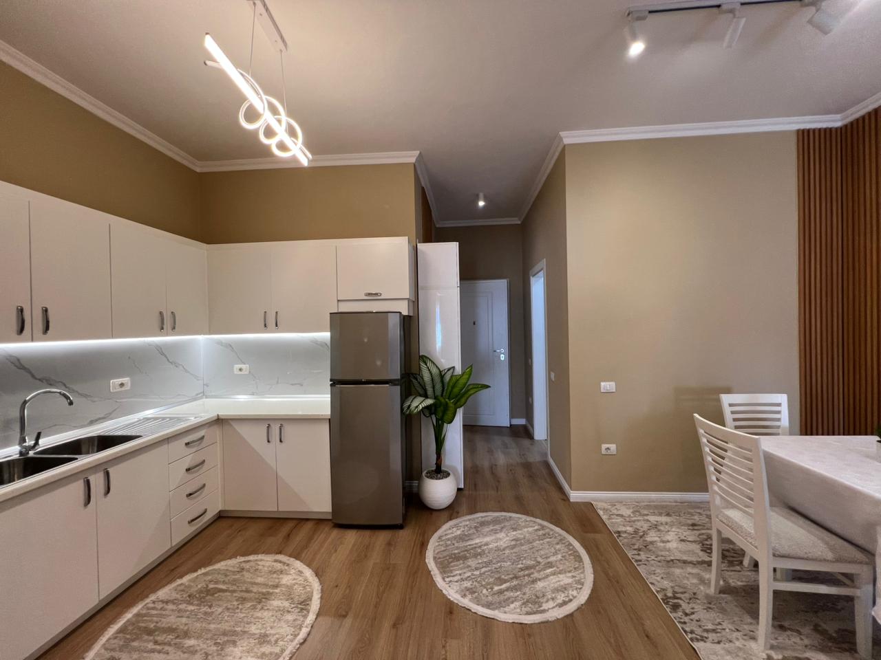 Modern 1+1 apartment for rent in the Botanical Garden area