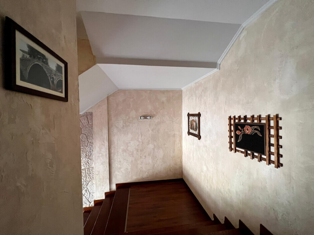 In vendita, Hotel 4-storey + restaurant, Mali i Dajtit – Tirana 8