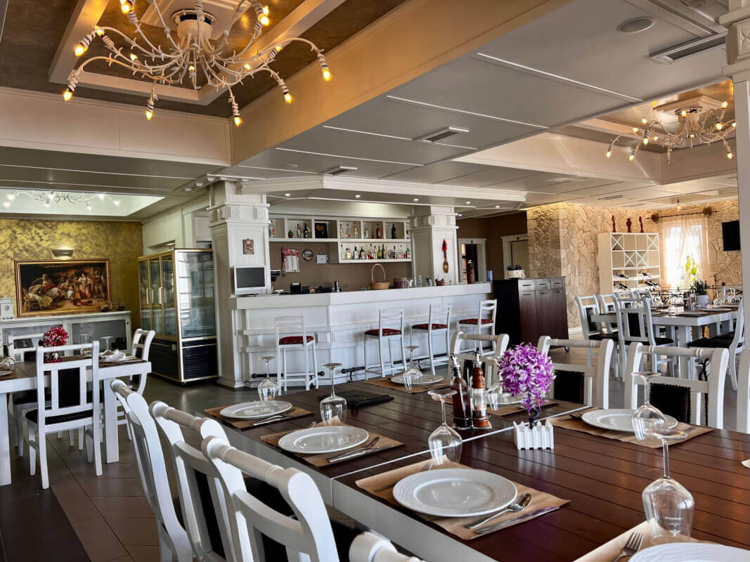 In vendita, Hotel 4-storey + restaurant, Mali i Dajtit – Tirana 6
