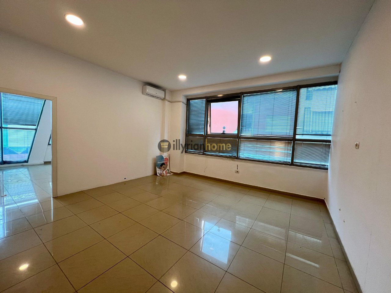 For rent, Business Space “Pazari i Ri”, Tirana. 2