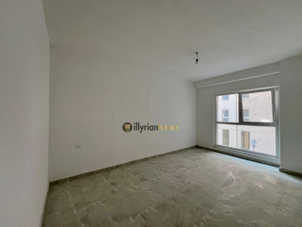 For sale, 2+1 apartment in Laprakë, Tirana. 2