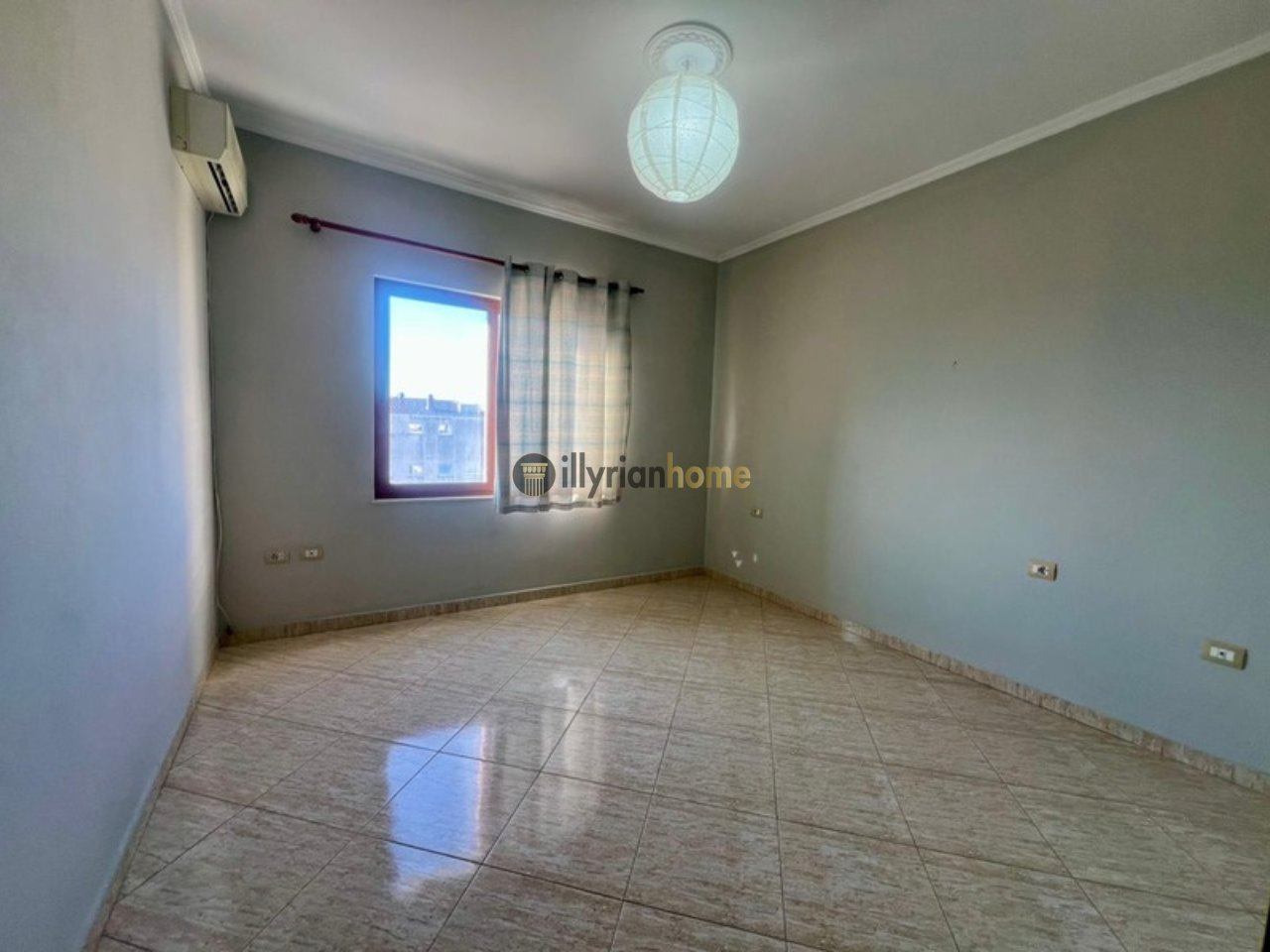 For rent: 3+1 apartment, “Fresk”, Tirana 3