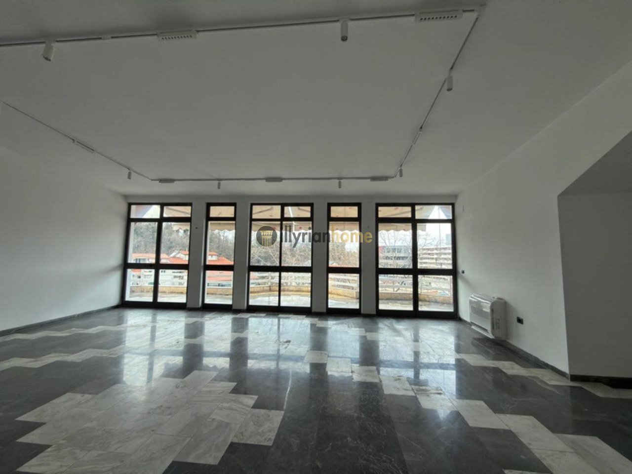 For rent, 4-story villa + basement, German Villas, Tirana 13